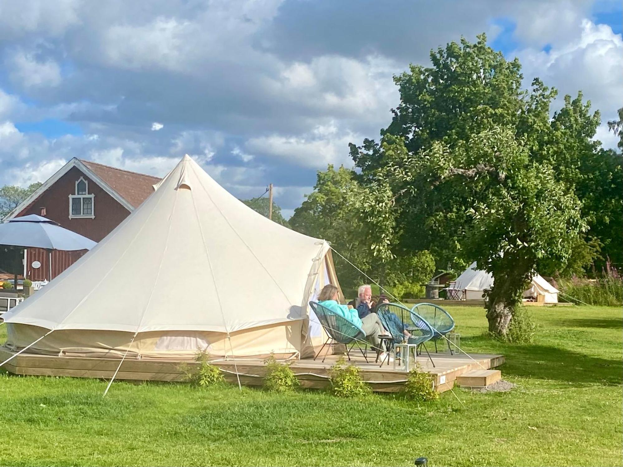 Soerby Glamping Hotel Klockrike Bagian luar foto
