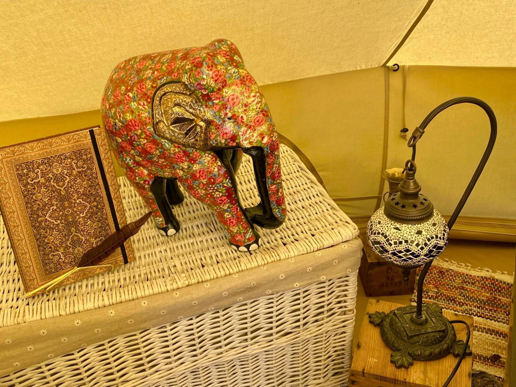 Soerby Glamping Hotel Klockrike Bagian luar foto